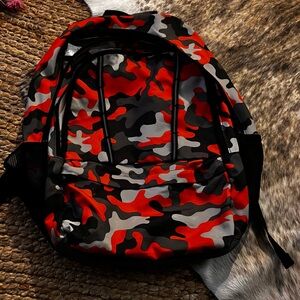 Lands' End Kids MEDIUM Adjustable Straps Backpack Flame Orange Camo